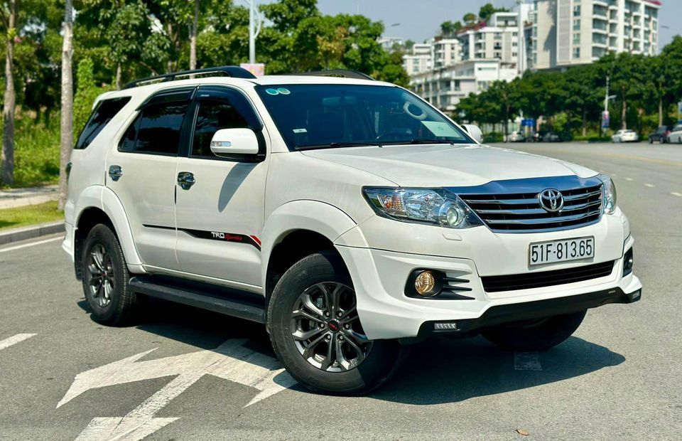 Bán TOYOTA FORTUNER TRD 4*4 AT 2016 siêu cọp