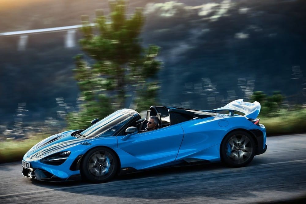 Mui xe McLaren 765LT Spider có khả năng đóng/mở chỉ trong 11 giây