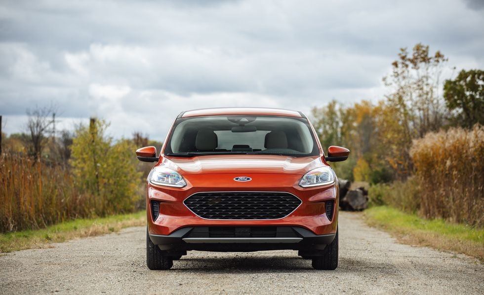 Thông số Ford Escape 2022