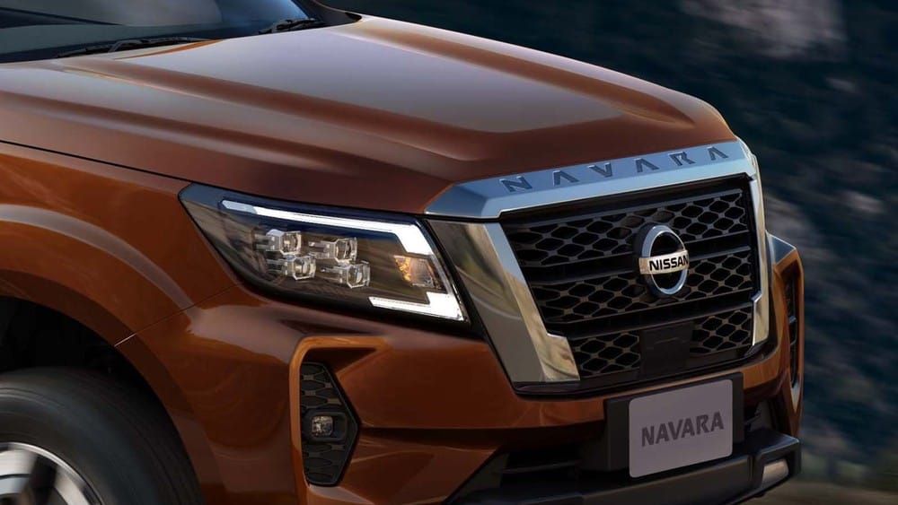 Cận cảnh đầu xe Nissan Navara 2021. Cận cảnh đầu xe Nissan Navara 2021.