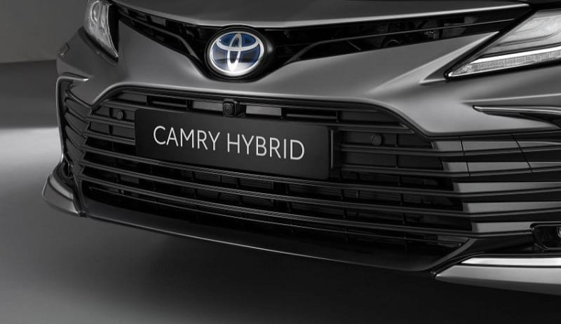 Toyota Camry Hybrid -1