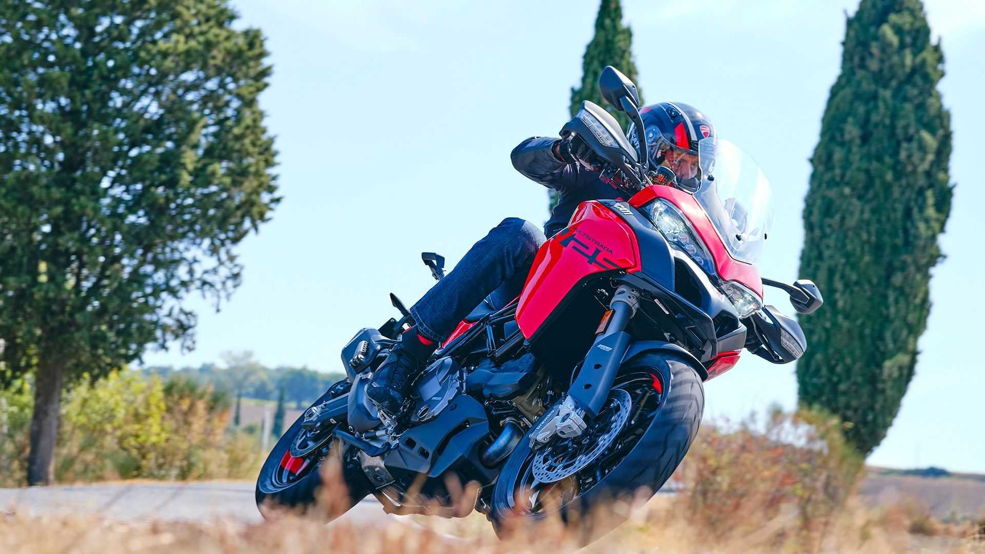 Giá xe Multistrada