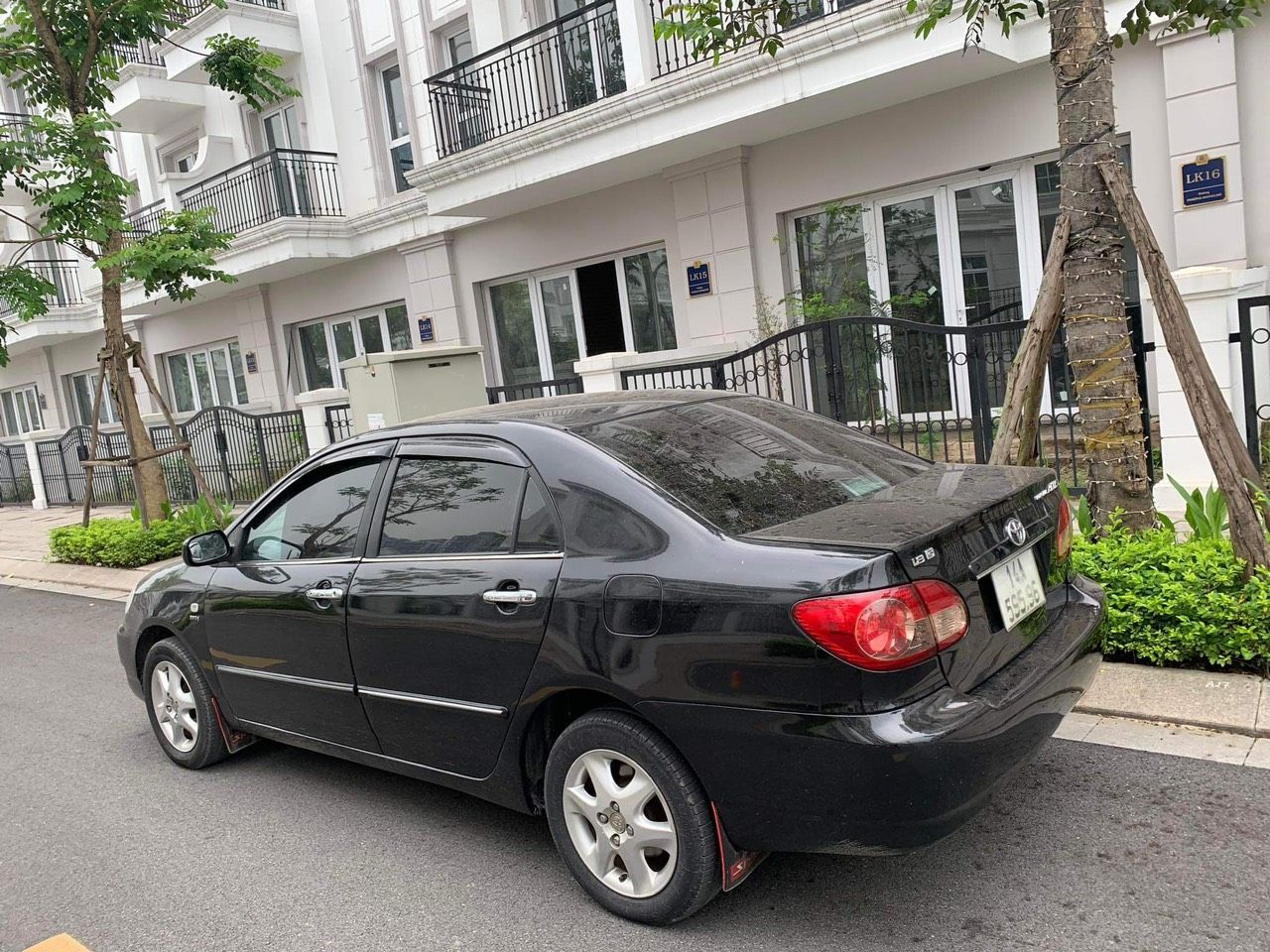 Chính chủ bán xe TOYOTA COROLLA sản xuất năm 2008