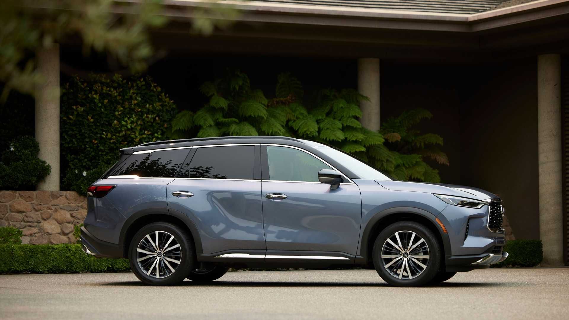 giá 2022 Infiniti QX60