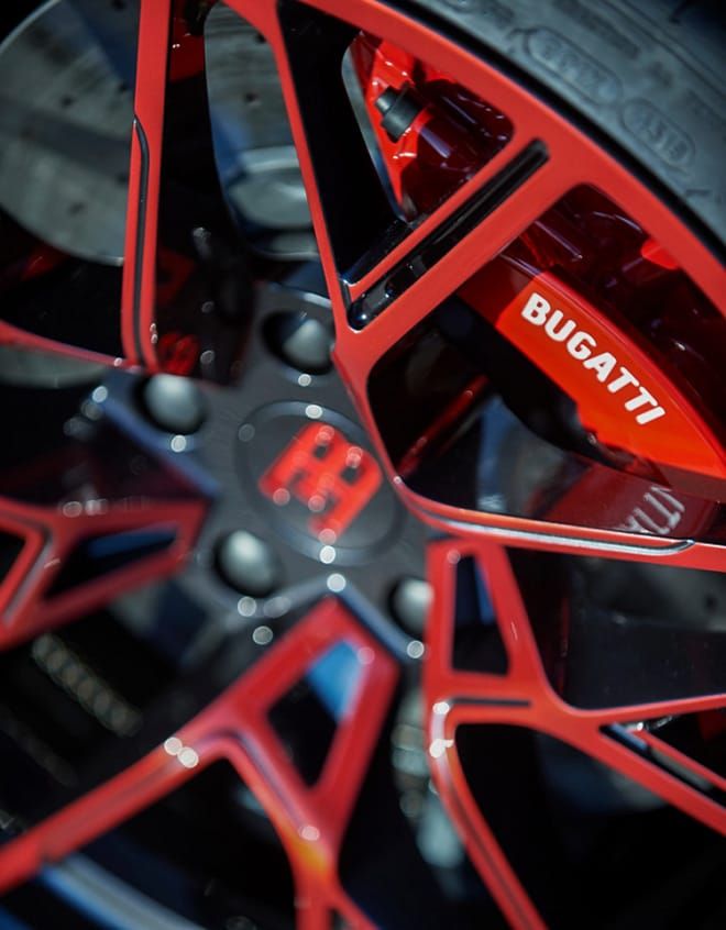 Bugatti Divo Ladybug-7