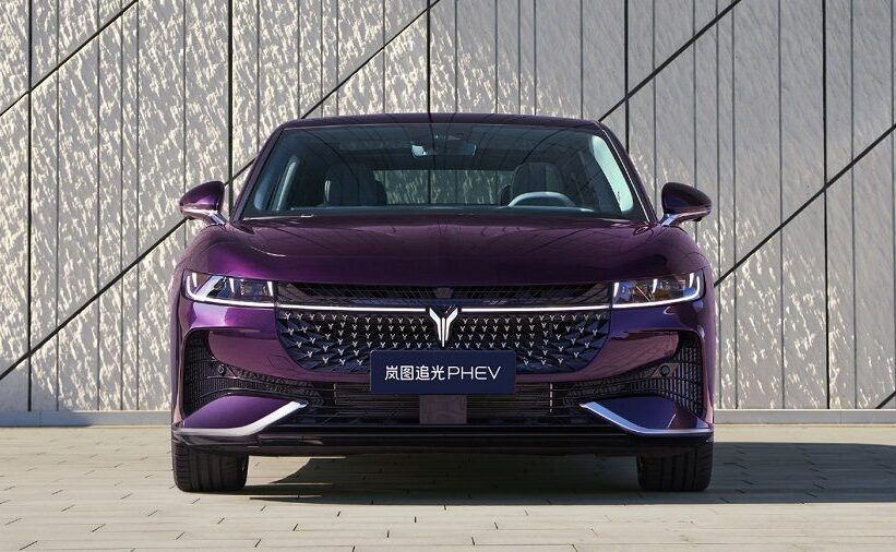Voyah Passion EV