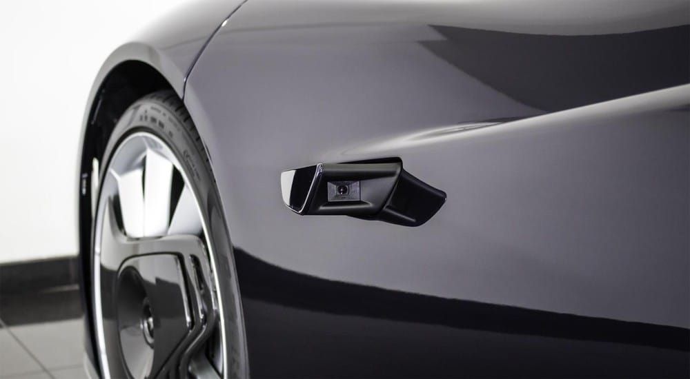 McLaren Speedtail sử dụng camera làm gương chiếu hậu McLaren Speedtail sử dụng camera làm gương chiếu hậu