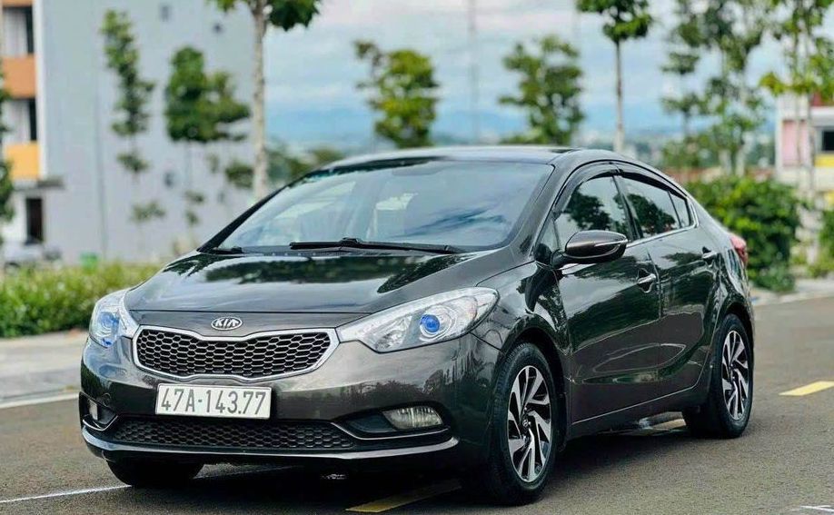 Cần bán Kia K3 2014 cũ