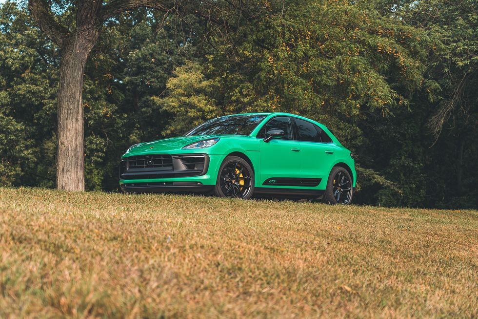 Thông số Porsche Macan GTS 2022