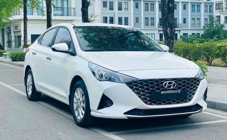 Bán xe Huyndai Accent 1.4 AT lướt