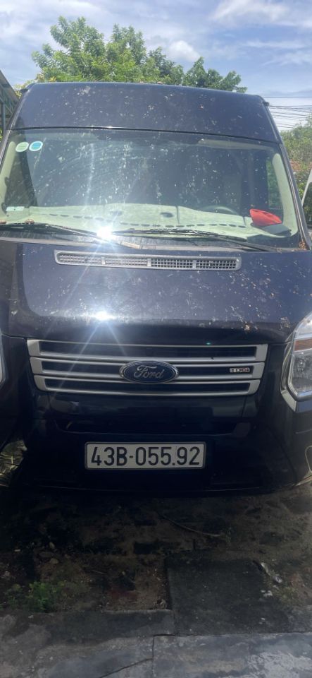 Bán Ford Transit 10 chỗ - Đời 2021