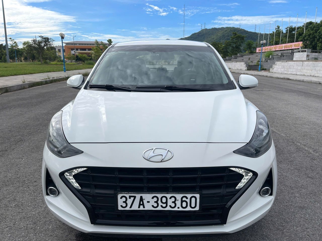 HYUNDAI GRAND i10 1.2 AT 2023 – FULL OPTION ĐẸP XUẤT SẮC
