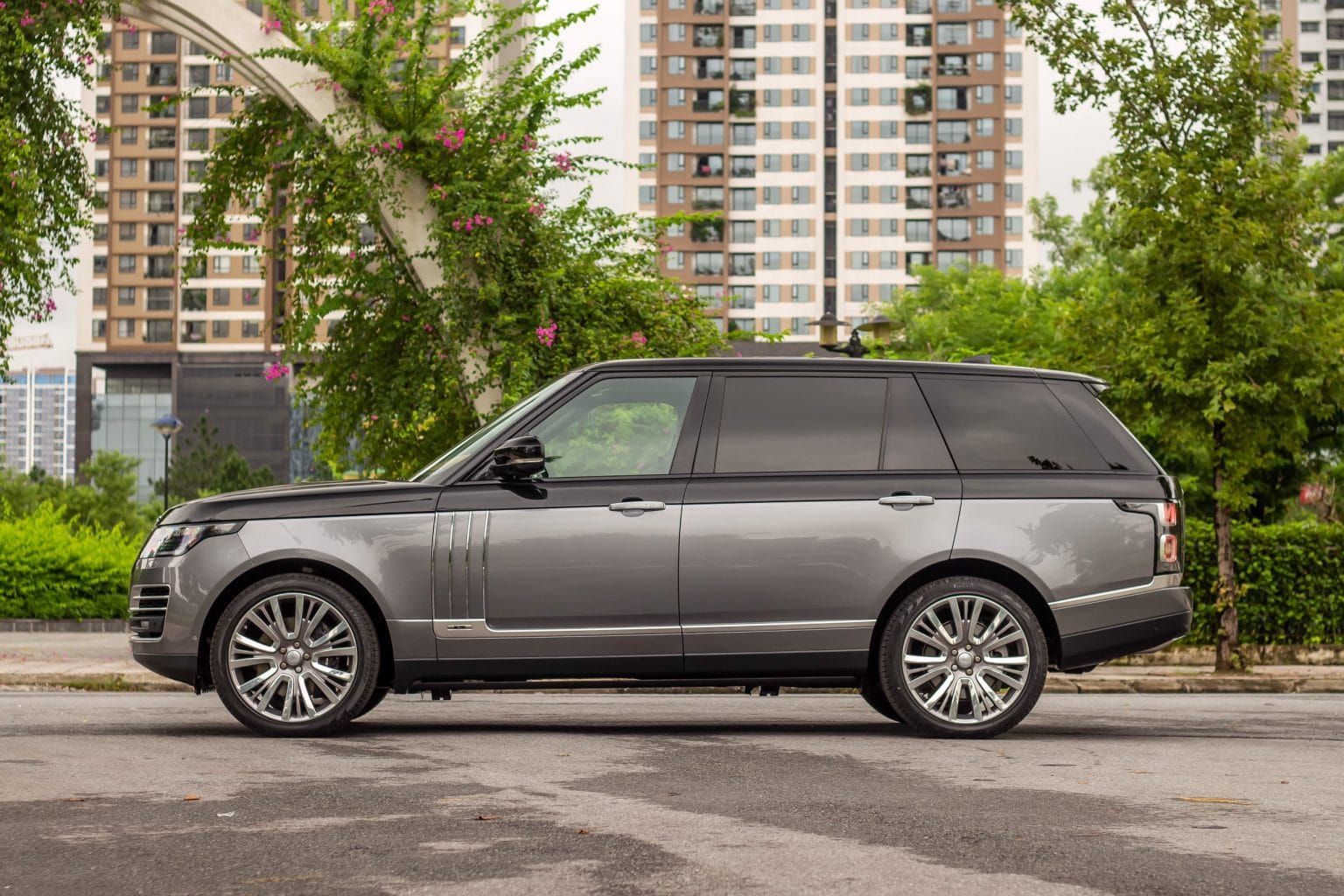 Range Rover SVAutobiography LWB 3.0L 2020 Vận hành RANGE ROVER SV AUTOBIOGRAPHY 3.0 LWB 2021