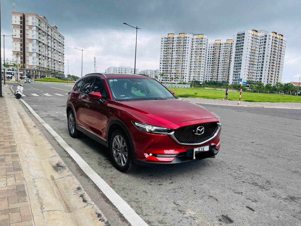 cần nhượng lại chiếc mazda cx5 đời 2021 đăng kí cuối 2021 bản luxury