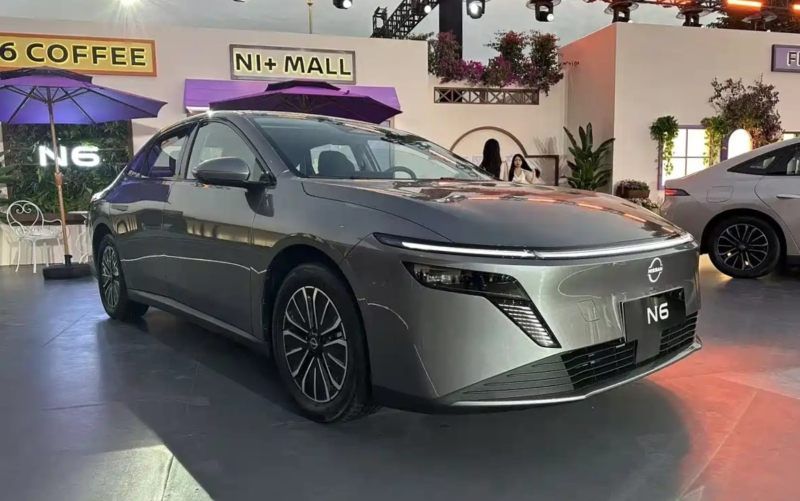 Nissan N6 PHEV ra mắt: Sedan Hybrid tầm trung, tầm điện 180km, giá từ 12.990 USD