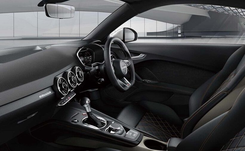 Nội thất Audi TTS Memorial