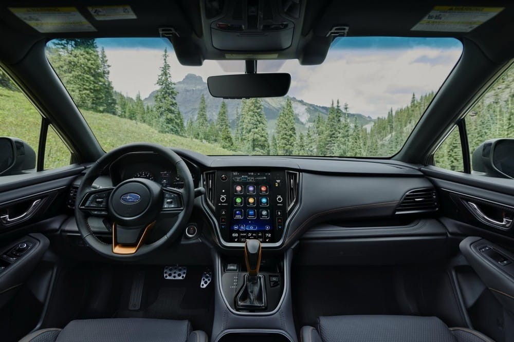 Nội thất bên trong Subaru Outback Wilderness 2022