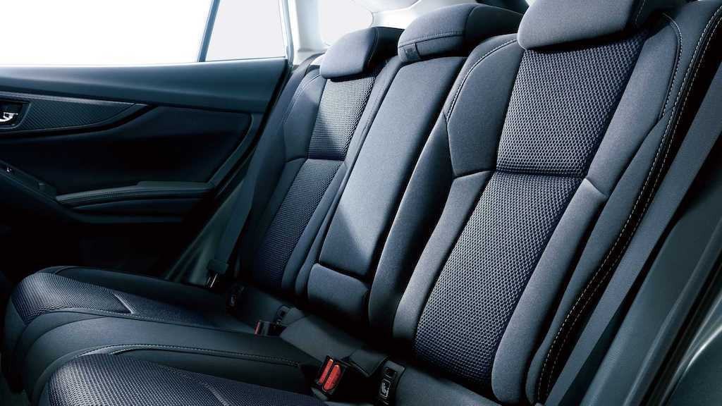 Khoang hành khách Subaru Impreza 2021