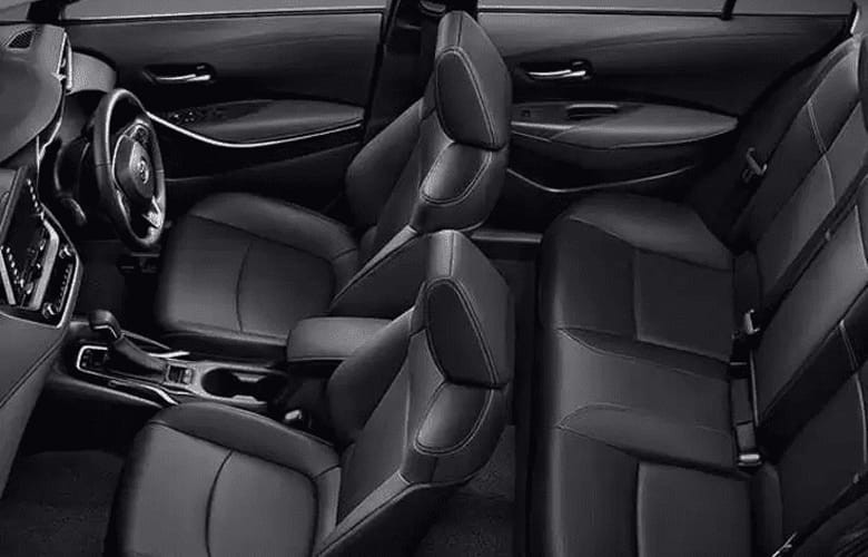 Khoang hành khách thoải mái, dễ chịu