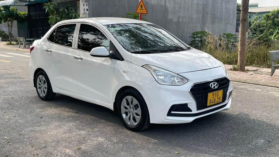 Em bán Hyundai i10 2018