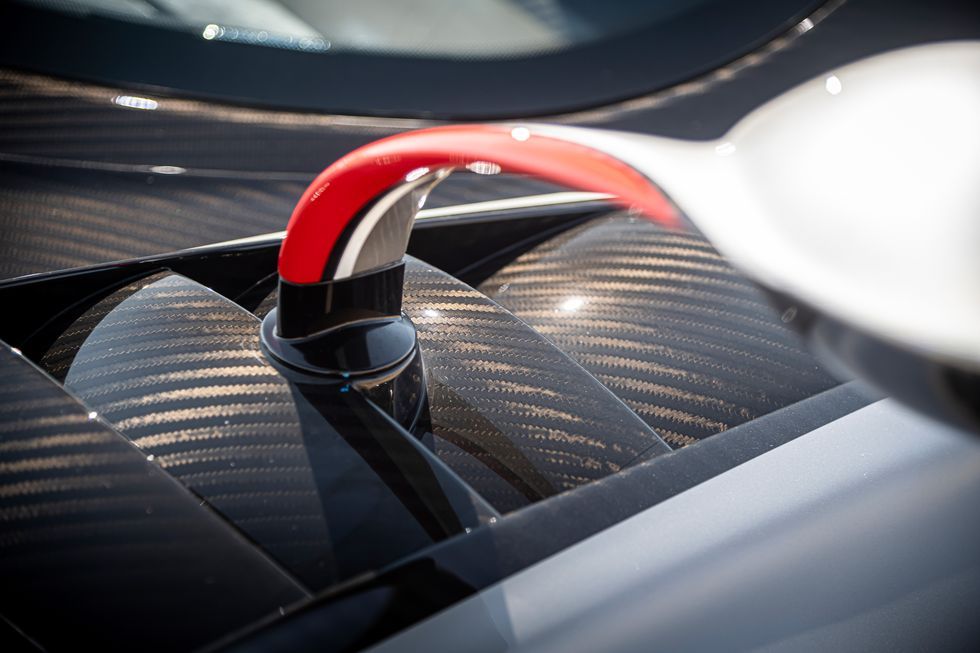 Giá xe Pagani Huayra Roadster BC