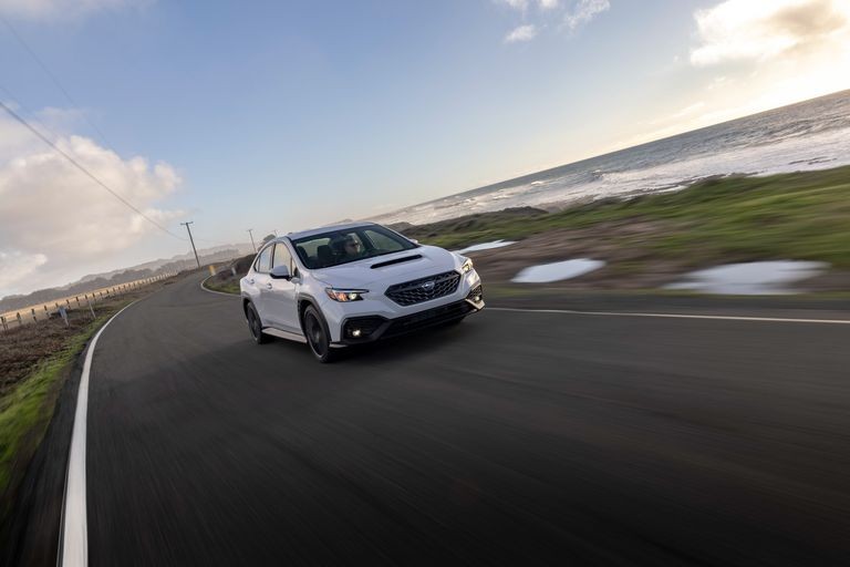Subaru WRX 2022 Màu sơn trắng