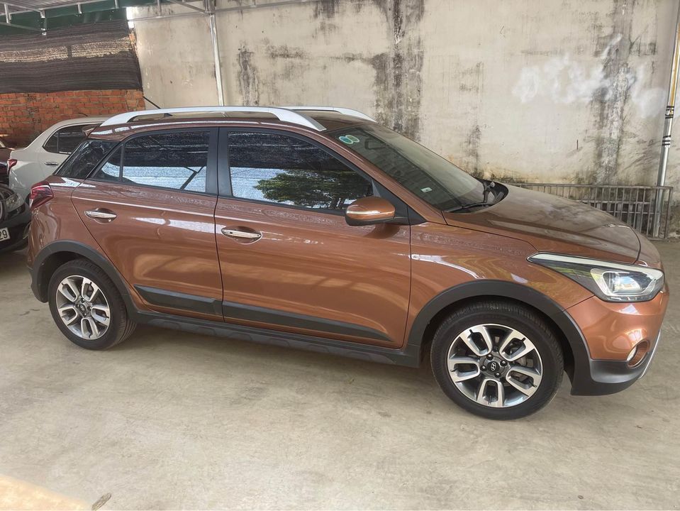 Hyundai i20 bản full số tự động