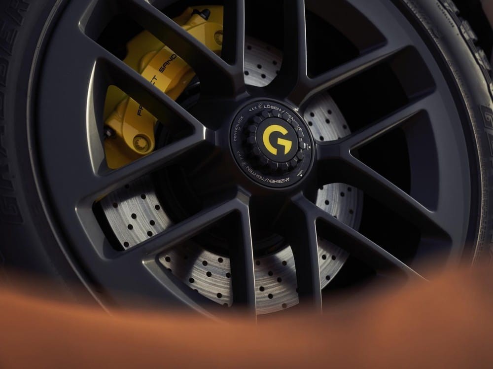 Marsien đi kèm lốp riêng, phù hợp với việc chạy phố hoặc off-road Marsien đi kèm 2 bộ bánh khác nhau với lốp chạy phố hoặc off-road