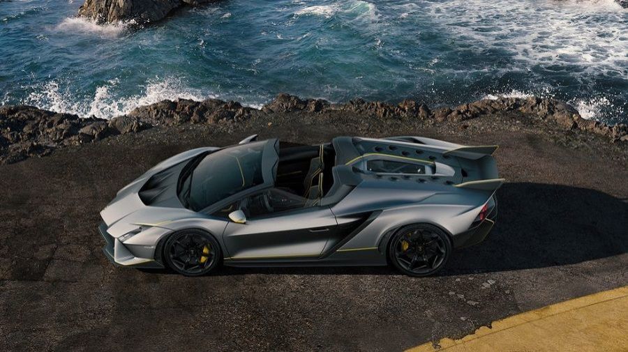 Lamborghini Invencible và Autentica với động cơ V12