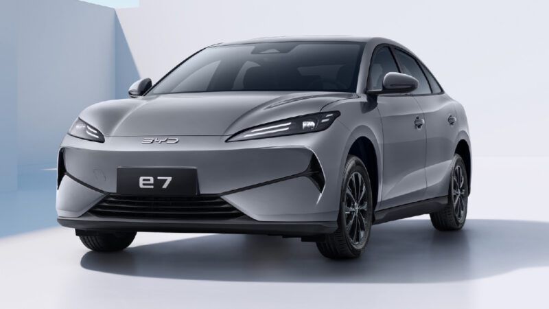 BYD e7 EV Sedan