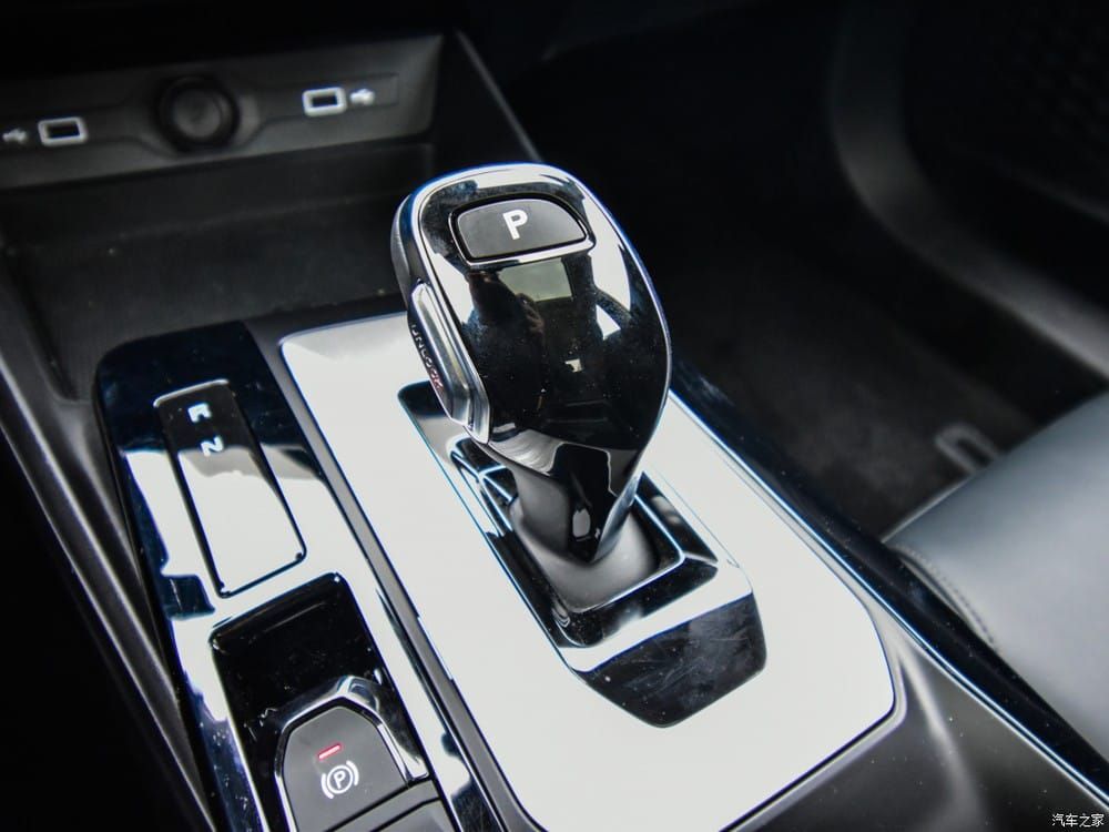 Sedan cỡ C giá rẻ MG5 2021 được đồn sẽ về Việt Nam trong năm nay, cạnh tranh Honda Civic và Mazda3