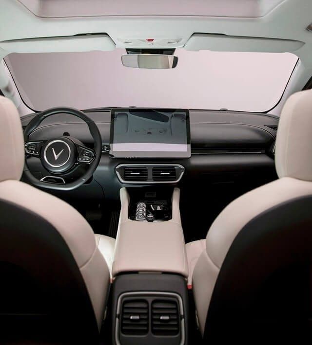 Vinfast VF8 2022 cabin