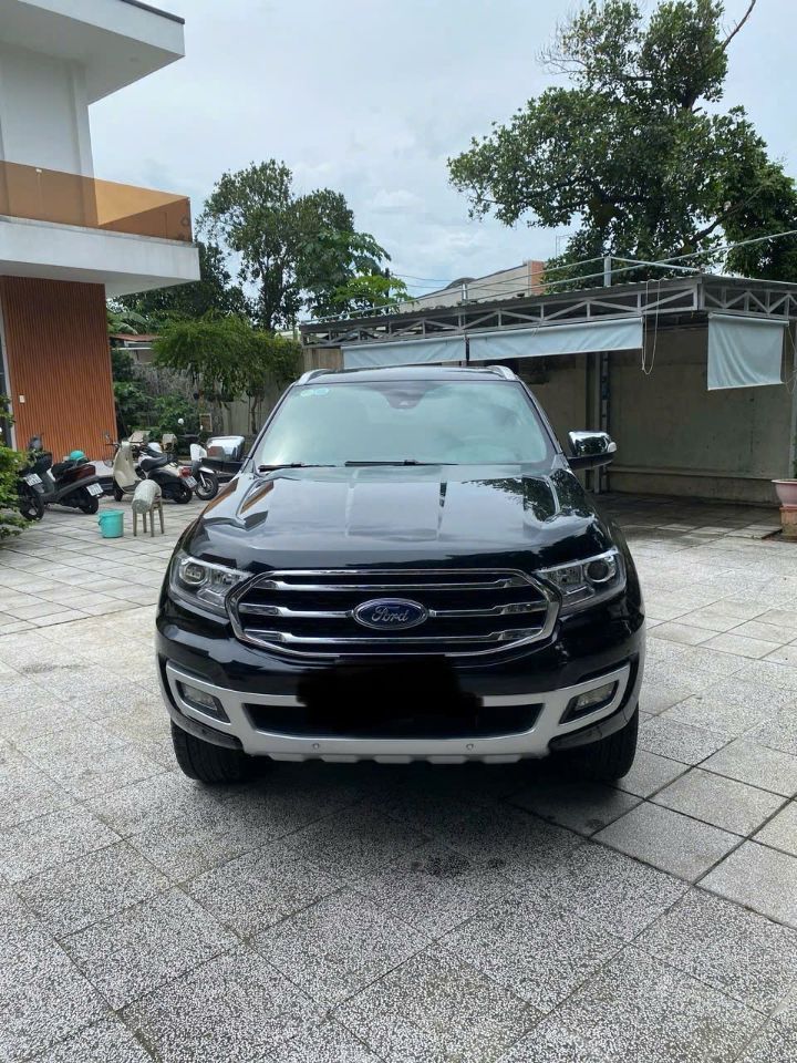 em cần bán chiếc ford everest đời 2019