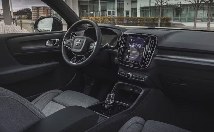 Nội thất Volvo C40 và XC40 Recharge 2024