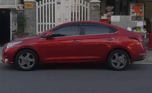 Kẹt tiền cần bán xe HYUNDAI ACCENT 2021