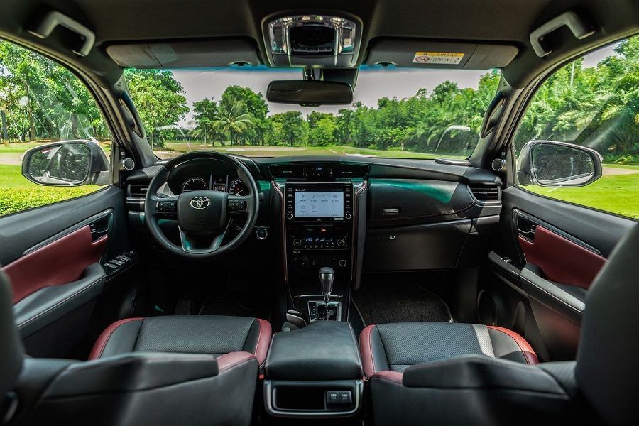 Nội thất Toyota Fortuner 2023