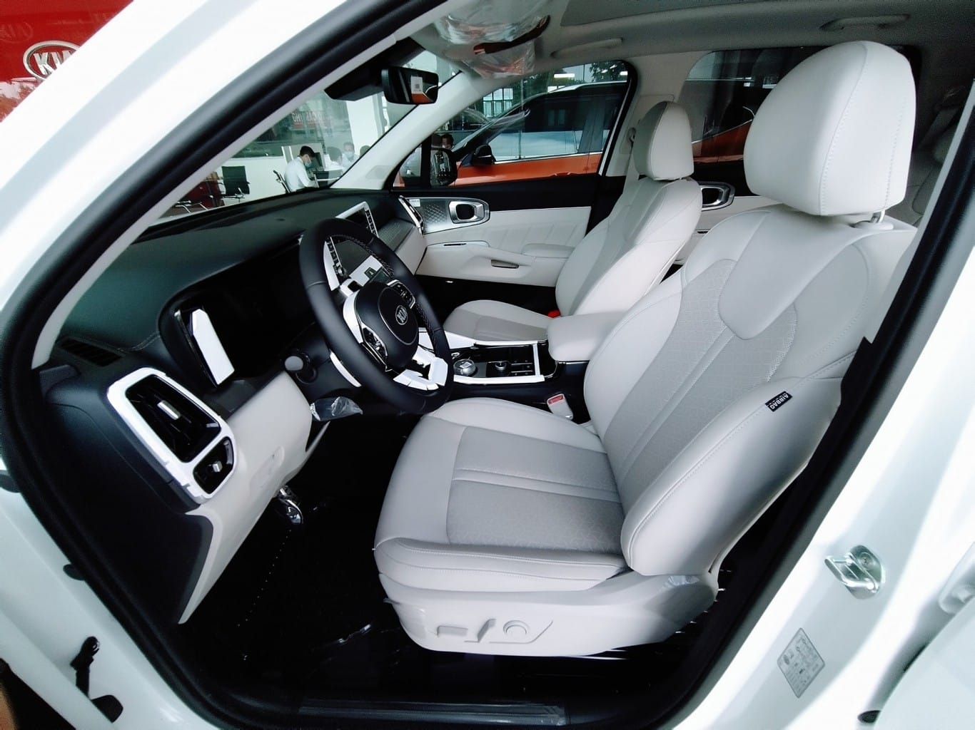 Kia Sorento phiên bản KIA Sorento 2021 Premium , tiết kiệm 100 triệu đồng