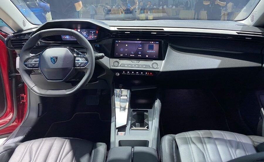 Nội thất Peugeot 408