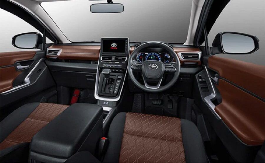 Nội thất Toyota Innova cross 2024