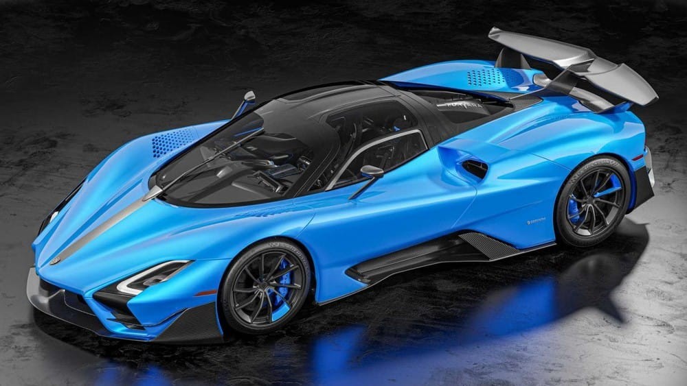 Bên sườn của SSC Tuatara Striker màu xanh