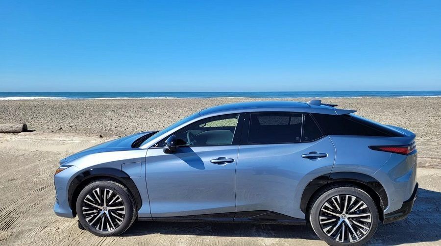 Lexus RZ 450e 2023