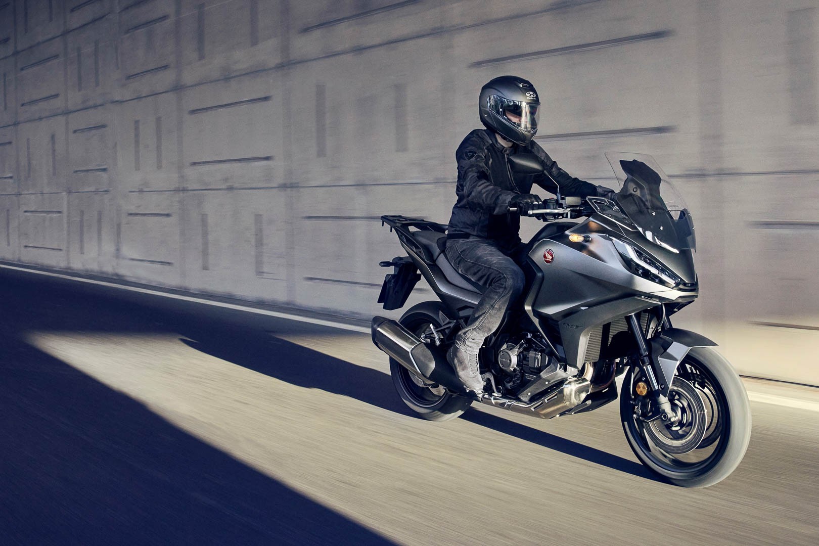 Giá xe Honda NT1100 2022