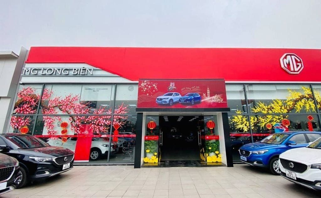 MG Long Biên