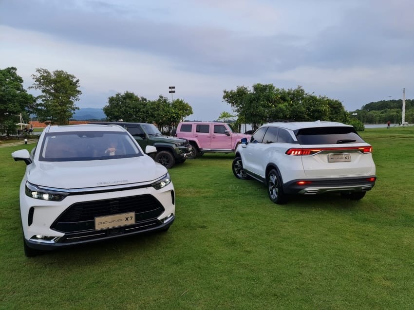 Baic Beijing X7 có xịn xò?: Chi tiết thông số, giá lăn bánh & khuyến mãi (10/2020)