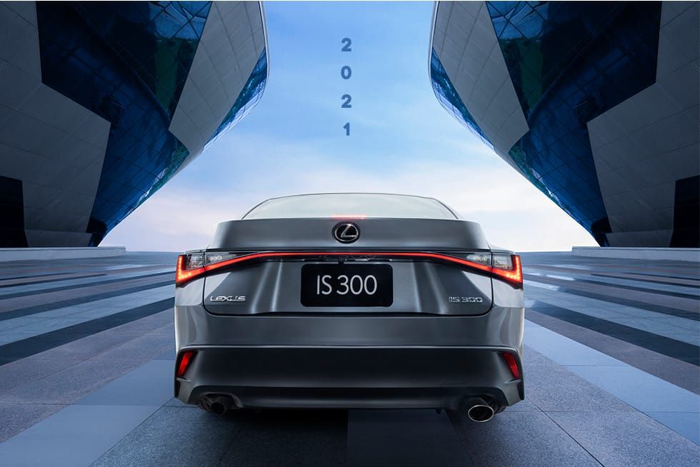 Lexus Is 2021-6