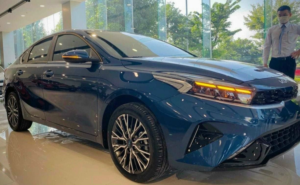 Kia K3 Giao Ngay Lập Tức - Đầy Đủ Màu Ưu Đãi 10Tr