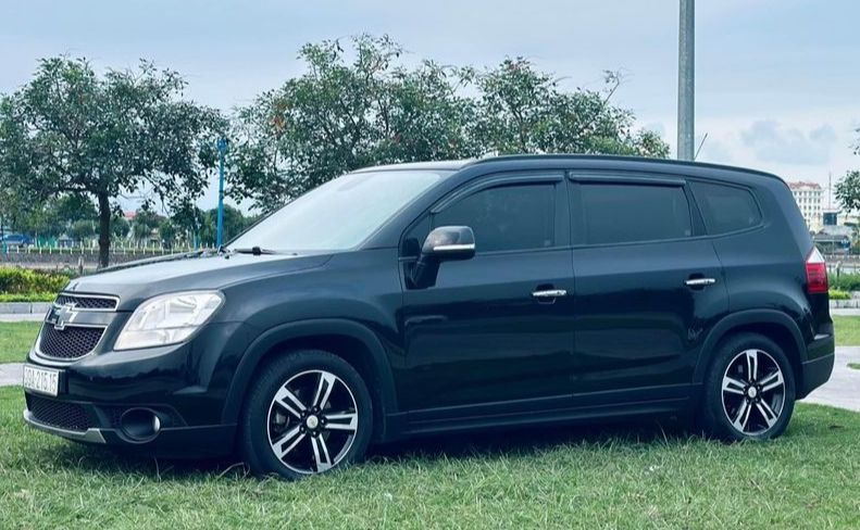 Cần bán Chevrolet Orlando LTZ 2017 giá rẻ