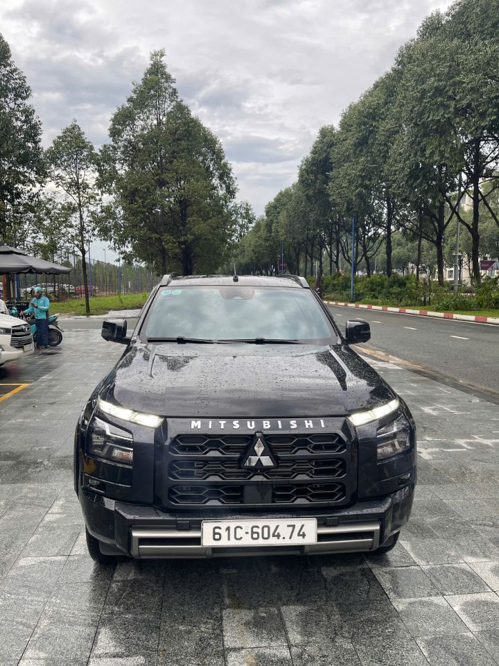 Chính chủ bán xe Misubishi Triton sản xuất năm 2024 std