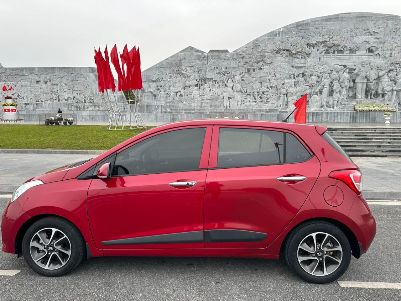 Hyundai i10 2019 Đẹp quá mới quá , còn thơm mùi mới.