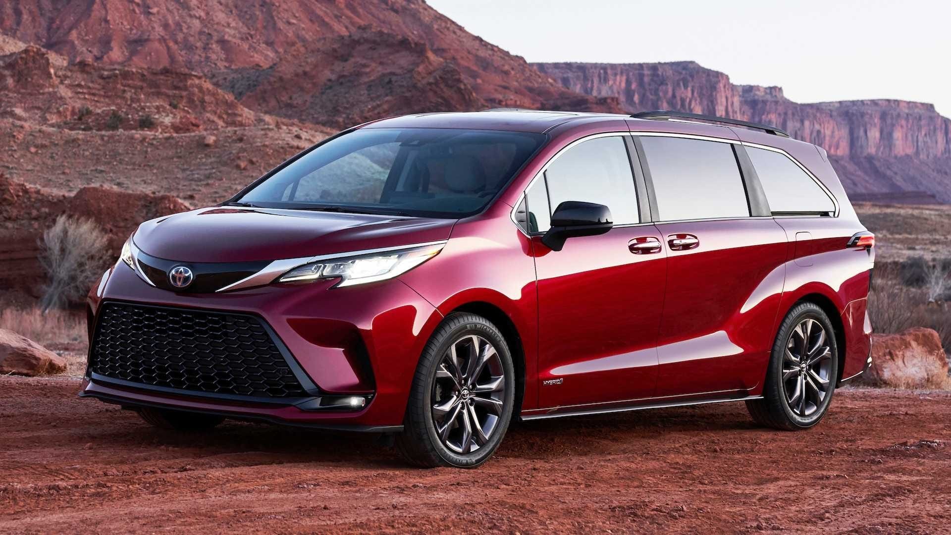 Ngoại thất Toyota Sienna 2021
